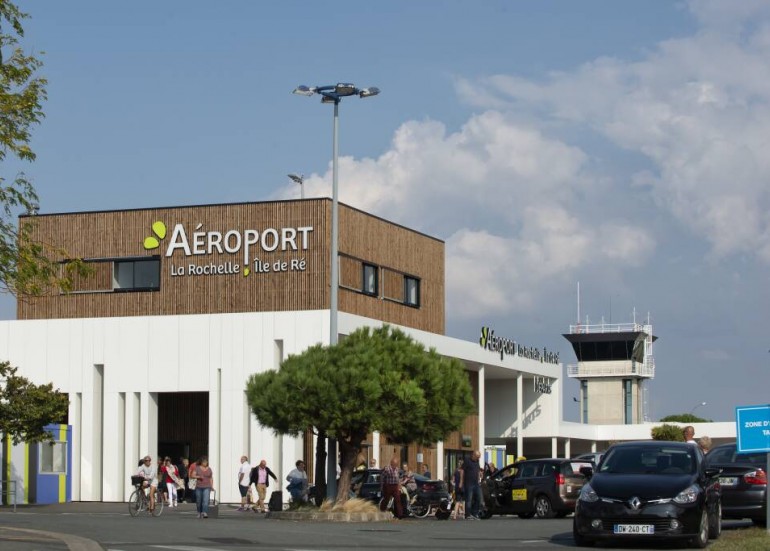 aéroport de La Rochelle taxi